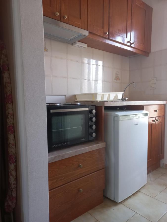 Dennis L Apartmán Laganas